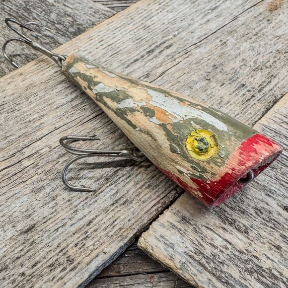 Vintage Authentic Wooden "Well Fished" Fishing Lure w/ 2 Triple Hooks, 3"L - Picture 1 of 4